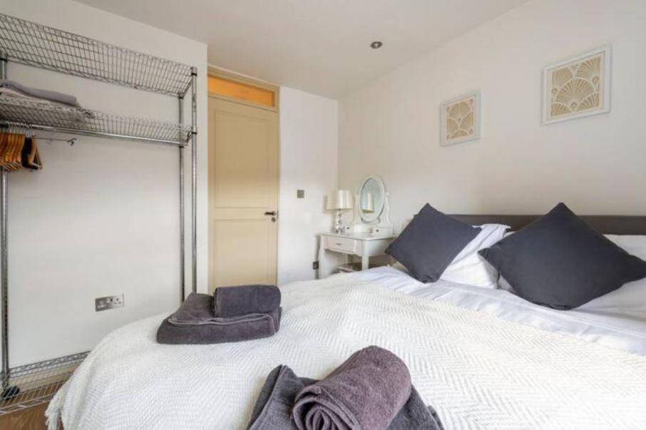 Super Central Beautiful Three Bedroom London Exterior photo